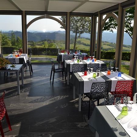 Relais Borgo Del Gallo Acqui Terme Exterior photo